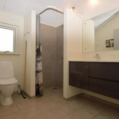 Five-bedroom Holiday In 別荘 オーベンロー